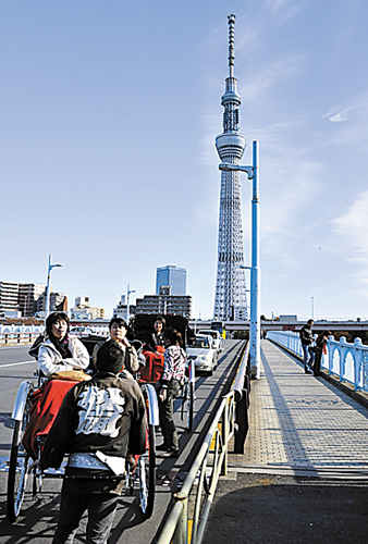日本东京天空树高634米成为世界最高塔图